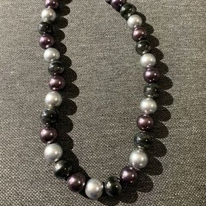 Pearl like choker necklace